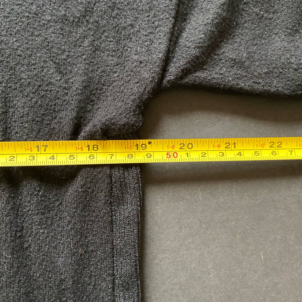 3/$25 Gibson Black Women’s High Low Sweater Size Small - Picture 9 of 9
